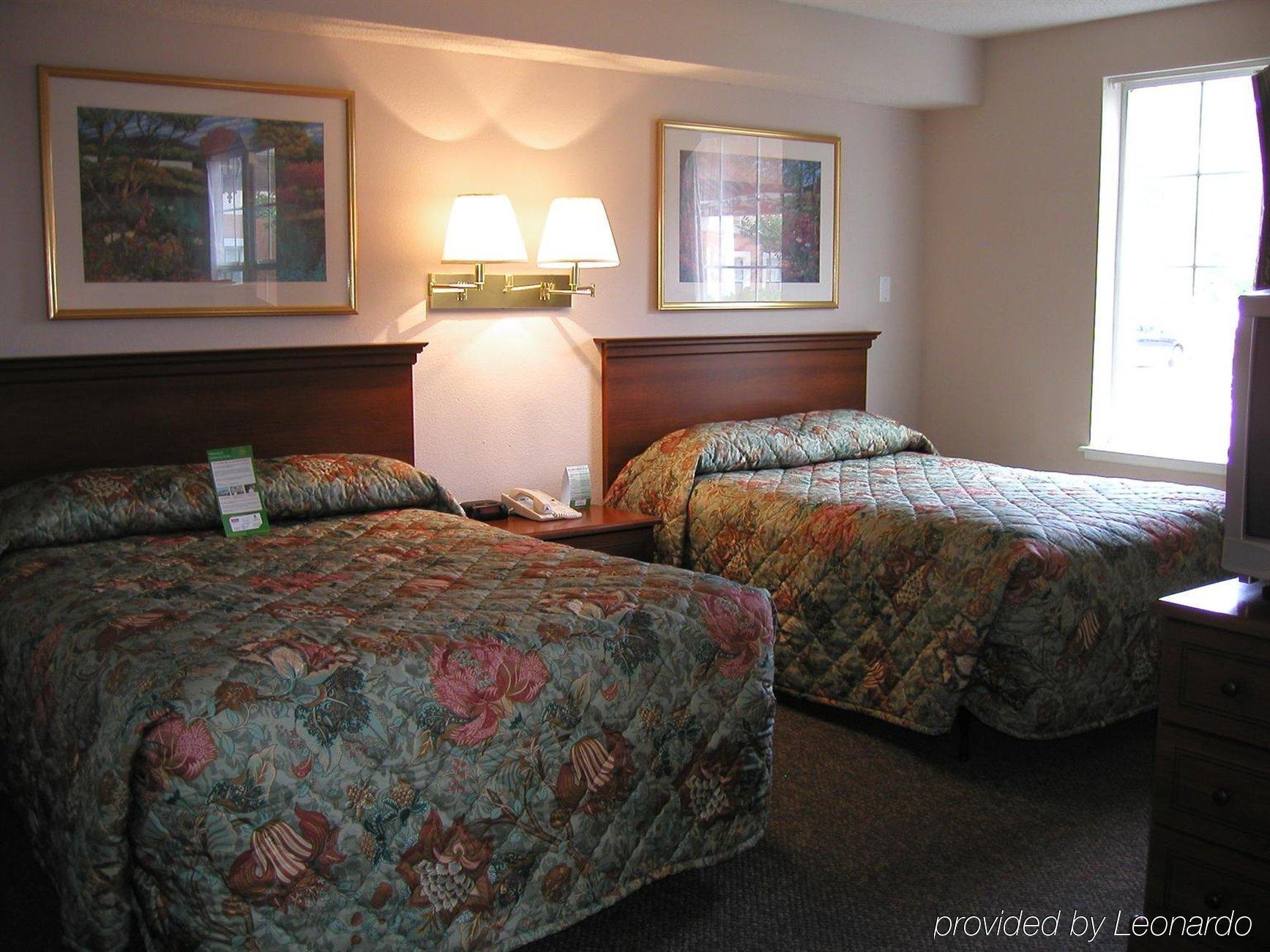 Intown Suites Extended Stay コロラドスプリングス 部屋 写真